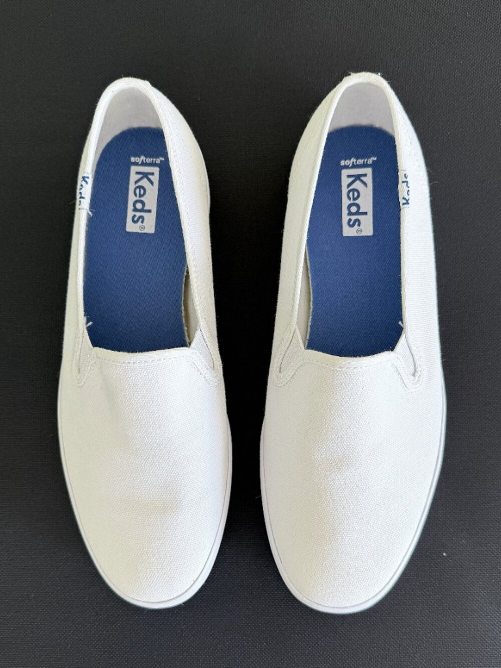 NWOB Keds Champion White Canvas Slip On Sneakers 7W WIDE